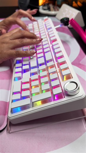 Aula F99 Pro: Silent Mechanical Keyboard for Focus