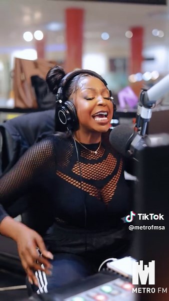 The vibes behind the scenes are in good hands! Your 2025 METRO FM Music Awards green room hosts are @ltido and @dineoranaka! Expect raw moments, real talk, and all the exclusive action you won’t see on stage! #MMA25 #MetroFMMusicAwards