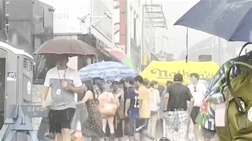 CBS Evening News:July Fourth greeted by thunderstorms, sizzling heat