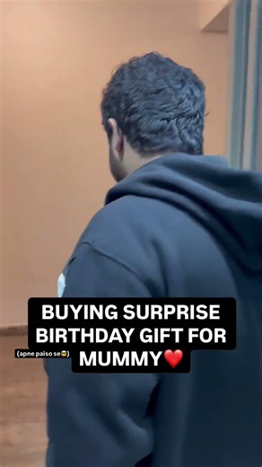 Mummy Khush,To Sab Khush❤️😎 #mummy #maa #birthday #shorts #fyp #gift #irl #vlog #minivlog