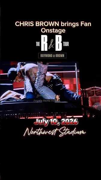 CHRIS BROWN brings Fan Onstage “Take You Down” July 10, 2026 #chrisbrown #chrisbreezy