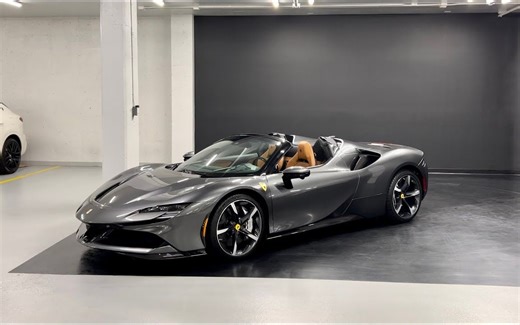 【4K HDR】2022 Ferrari SF90 Spider - Review + Walkaround