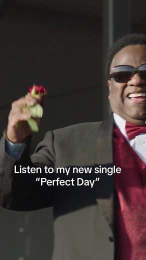 I’m back…! My new single ‘Perfect Day’ is out now! I loved Lou’s original, the song immediately puts you in a good mood. We wanted to preserve that spirit, while adding our own sauce and style. I hope this song accompanies you through your perfect days ☀️ #perfectday #loureed