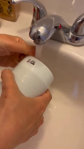 Personalized Waterproof Name Labels for Kids Toddlers (136 Labels) - Custom Stickers for Daycare, Clothing, Bottles, Lunch Boxes, School Supplies - Dinasour