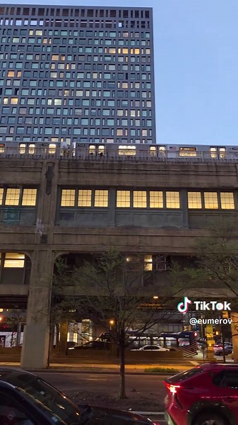 Queensboro Plaza NYC: Beautiful Evening Cityscape & Train Views