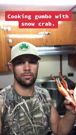 Authentic Seafood Gumbo Recipe with Crab and Cajun Flavors