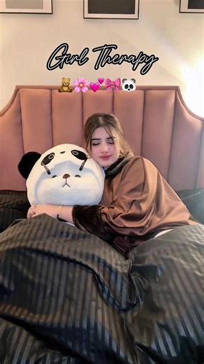 This teddy feels like a warm hug you never want to let go of 🥹💖 Perfect for late nights, movie marathons & bad days | 10/10 comfort level ✔️ Order via DM or link in bio ✨