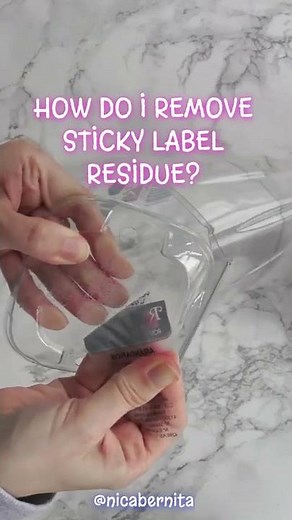 HOW DO I REMOVE STICKY LABEL RESIDUE FROM GLASS OR PLASTIC? 🤔LIFE HACKS #shorts #craftynica