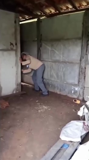 funny , scare , prank , lmao : #prank #scared #funny #lmao #fyp | pranks