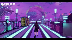 Roblox on Instagram: "If you haven’t taken part in this mind-blowing Roblox stage show from @DavidGuetta, here’s your last chance! Performances every hour until the end of the weekend. Link in bio. Link in bio ☝️ @warnermusic"