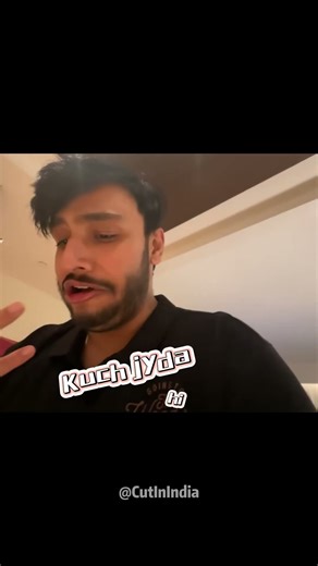 Rawknee Goes To Youtuber's Summit... #shorts #shortsvideo #india #indiangaming #rawknee