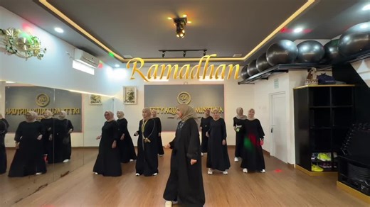Gerakan Senam Zumba Ramadhan 2025 - ZIN DETTY