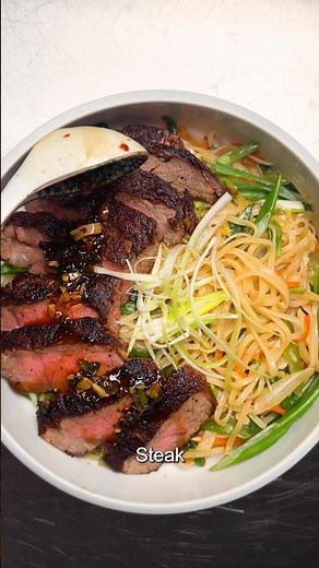 🔥🌶️🥩Crack Sauce Steak with Ginger Noodles. Full recipe at links.fattysammies.com! #easyrecipe