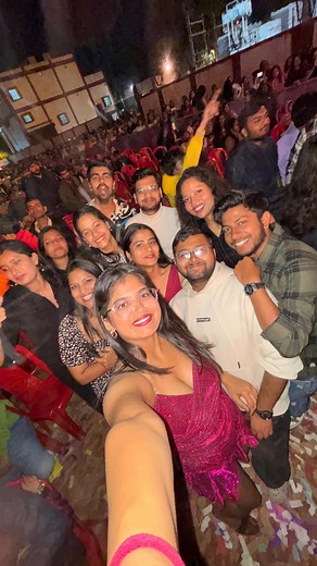 Best days of life❤️ . . . . #friends #iit #collage #emotional #btech #engineering #lastsemester #iitgirls #jee #jeeaspirants #pw motivation #exams #10th #12th #cbse #icse #boardsexam #iitbombay #iitian #iitdelhi #placement #college #collegelife #collegefest #neet #motivation #inspiration #job | Harshita Singh