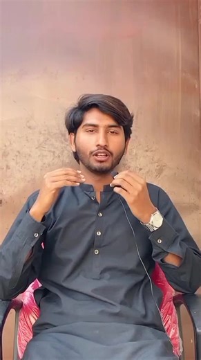 If you're a Computer Science student or aspiring cloud engineer wondering why to choose AWS, this video breaks it down simply. Amazon Web Services (AWS) is the world’s leading cloud computing platform, trusted by startups, enterprises, and tech giants. With services like EC2, S3, IAM, and Lambda, AWS allows developers to build, deploy, and scale applications globally. The demand for AWS skills in cloud computing, DevOps, backend development, and cloud security is growing rapidly. Learning AWS no