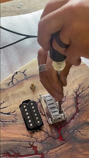 Guihan FractalStein GFS-EMC electric guitar w/ EVH Humbucker pickup, Gotoh Hardtail bridge