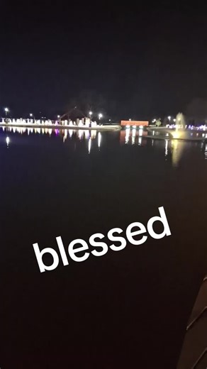 Crystal Gayle (@crystalgayle85)’s videos with God's Country - Blake Shelton