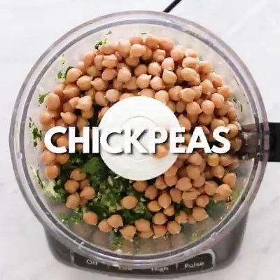 This easy Falafel recipe is made quicker and healthier in the air fryer with canned chickpeas – no deep frying! 1 blue/purple 5 Green SP 134 Calories https://www.skinnytaste.com/air-fryer-falafel/ | Skinnytaste