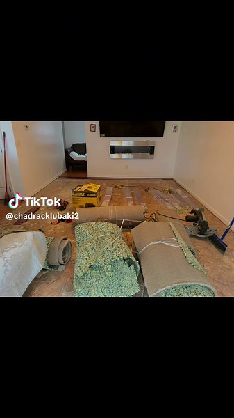 CLM HOME SERVICES LIC nous sommes disponibles pour vos services. & CLM HOME SERVICES LIC we are available for your services. Telephone number 18594666179 #