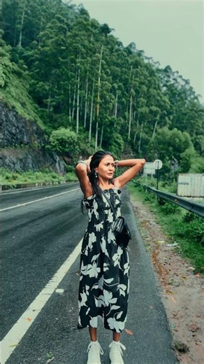 One curtain…endless beauty☘️✨ || titli song ft. Gopi sundar || #love #youtubeshorts #shorts