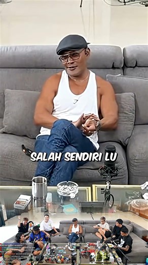 SPILL JAM TANGAN DEDDY COBUZIER