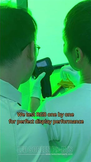 Measure Brightness — LED Aging Test with Lux Meter#leddisplay #ledscreen #leddisplayfactory