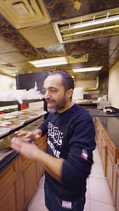 He learned how to make falafel, hummus and bread in Jerusalem. Now he makes it fresh every day in Bay Ridge. 📍 Al-Aqsa Restaurant (@al_aqsa_restaurant_) 6917 5th Ave, Brooklyn, NY 11209 Please let Mahmoud know you came from this video. Thanks to @farideh for putting me onto Al-Aqsa! | Eating with Robert