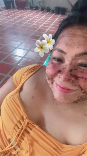 Videos de Zuleidy huertas (@zuleidy.huertas) con “sonido original - Lola Colina”