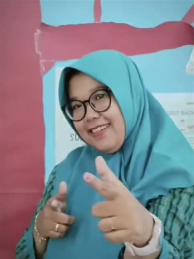 guru ku tercinta😘😘 #jalanyangjauhjanganlupapulang #masukberanda #satuklikuntukwujudkanimpianmu