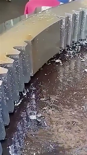 making gears in large aluminum with a precision lathe