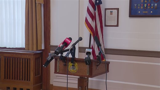 WATCH LIVE: Senator Angus King and Portland Mayor Mark Dion address increased ICE activity in Maine. STORY: https://bit.ly/3NEjWde | WGME CBS 13 News, Portland