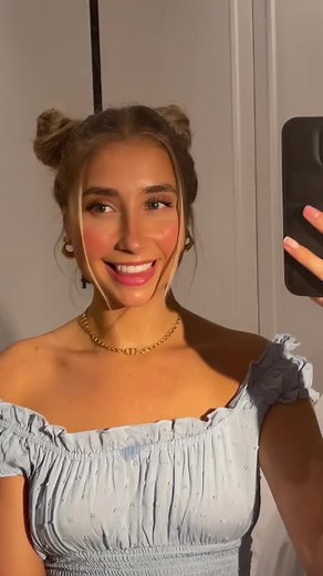 Lily Phillips (@lilyphillip_ss)’s videos with original sound - Lily Phillips