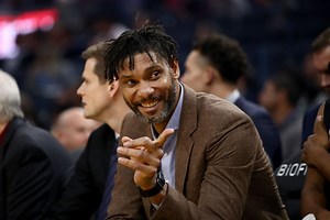 Tim Duncan career earnings: Contracts, endorsements, and assets explored