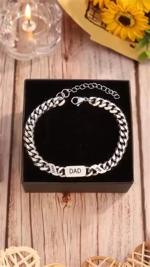 Wear Your Family Close. 💖 This personalized name bar bracelet carries your loved ones' names with you. An adjustable, timeless piece that celebrates your unique bond.🎁uniqulye.com/product/pnbb.html?variants=1326 | Uniqulye