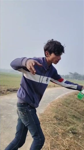 video/| दारू का गाना सुनेगा दारू का/ Ekdumdesi0#shortsfeed #varll. 🤣🤣