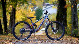 2023 Pivot Shuttle SL Pro