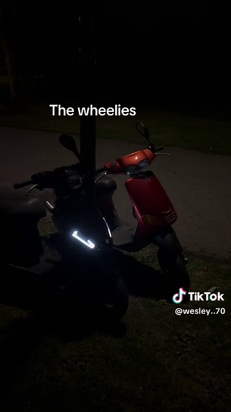 Experiencing the Thrill of the Zip 70cc Scooter