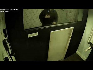 Open House: London’s Scariest Escape Room Experience | ScreamWorks Reactions!