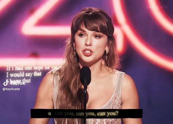 Taylor Swift: My Therapist Edit