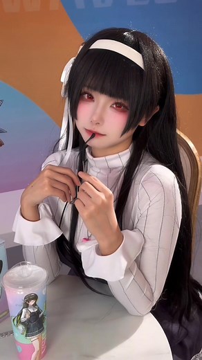 “W-Wait… this isn’t how it’s meant to look…” . . . Character: Chisa (CoCo Collaboration) Series / Game: Wuthering Waves Cosplayer: Momoko葵葵 Tags: #Chisa #WutheringWaves #Cosplay #WutheringWavesCosplay #Momoko葵葵 #WWChisa #CoCoCollab | Randoman harian