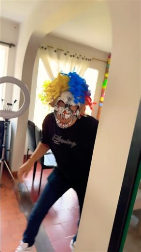 EL PAYASO MALVADO 👿 #humor #funil #amigues #comedy #yosoydelos7mil