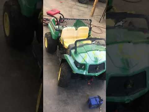 Peg Perego john deere gator convert to car battery power