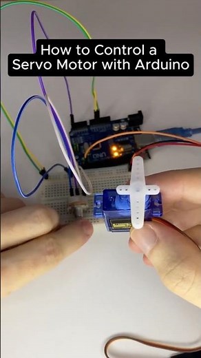 How to Control a Servo Motor with Arduino