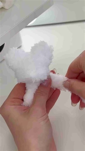 You need to try this puppy keychain DIY!😍