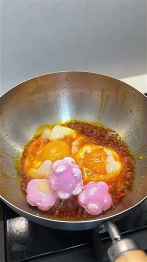 Spicy Chili Oil Eggs Ramen 🌶️🍜 | Easy 5-Min Recipe