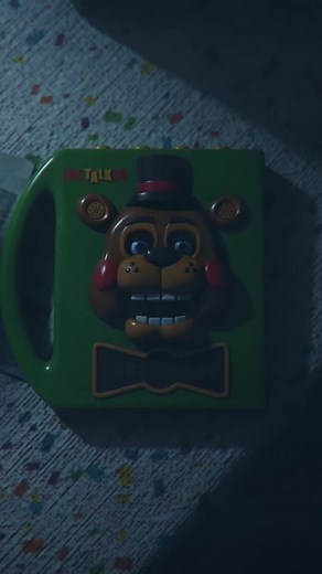 Springtrap Captures the Faztalker in FNAF 2
