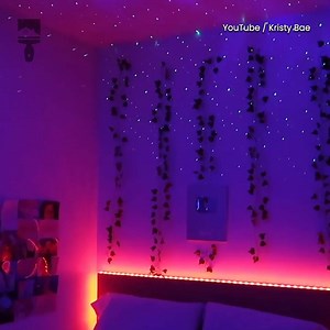 This room is full of 90's vibes and we love it! 😍 | Ultimate