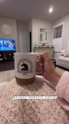 1.1K views · 14 reactions | @runnergirl_dani on IG wears a SABRE Personal Alarm so she can feel safer and more confident every time she goes on a run. Click this link to learn more: https://bit.ly/3Egq4jT | SABRE Safety | Facebook