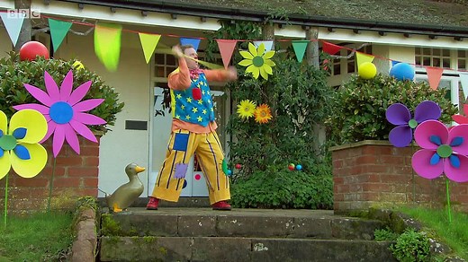 Something Special - S7E05. Space