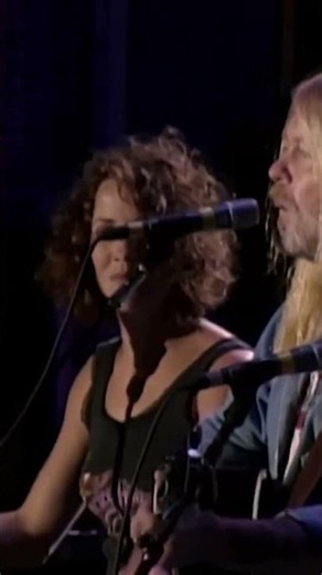 The Allman Brothers Band and Sheryl Crow with "Midnight Rider"